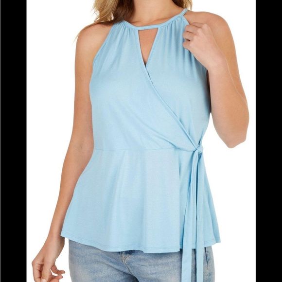 cha cha vente Tops - CHA CHA VENTE baby blue halter peplum top EUC